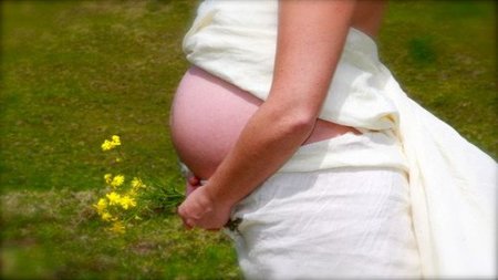 Tres veces más partos naturales en Cataluña