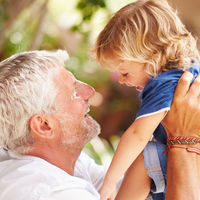 Retiran la custodia a un padre separado por delegar el cuidado de su hijo en los abuelos