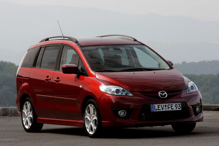 Mazda5, nuevas terminaciones y equipamientos