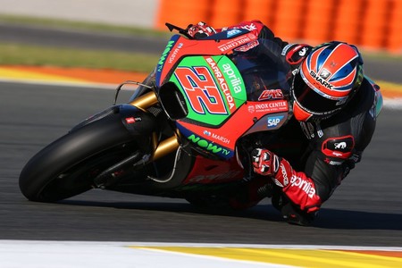 Aprilia podría estar planteándose cambiar a Sam Lowes por Eugene Laverty