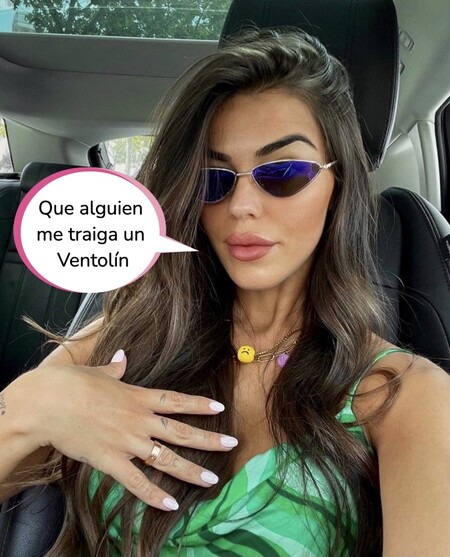 Violeta Mangriñán llora en Instagram: se queda encerrada en un avión y sufre un ataque de ansiedad