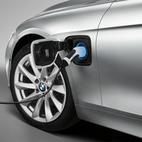 BMW prepara un Serie 3 eléctrico para rivalizar con el Tesla Model 3, según el diario Handelsblatt