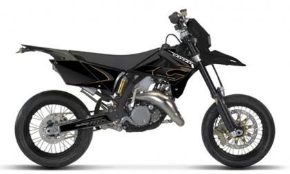 Halley, vuelve la mítica GAS GAS convertida en moderna supermotard