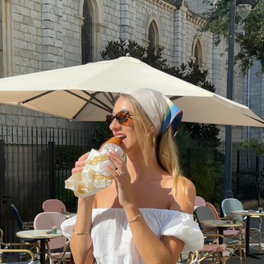 Es de color azul pavo y cuesta menos de 25 euros: el nuevo bolso bandolera de Parfois hecho de piel no piel