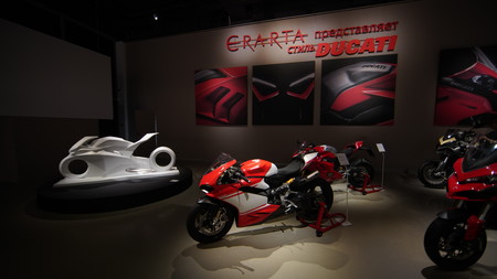 Ducati Style Spietroburgo 06 Uc70608 High