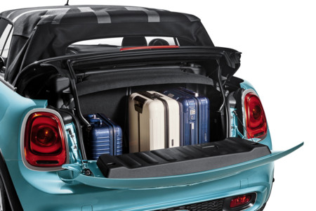MINI Cabrio 2016: más grande, equipado y eficiente