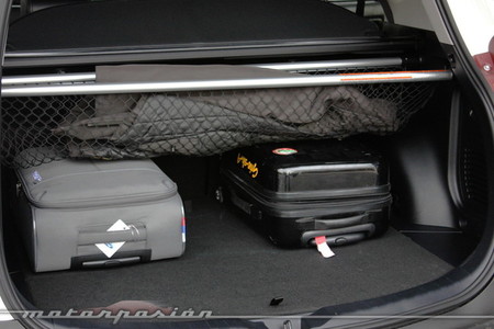 Toyota RAV4 2013, maletero