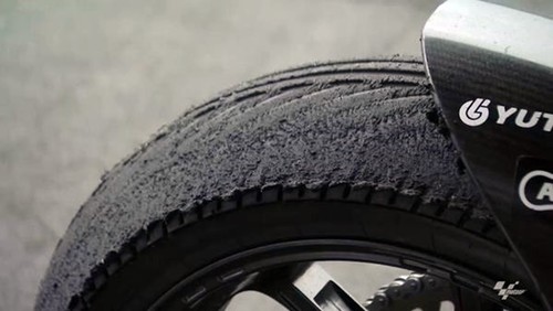 Dunlop nos cuenta algunos secretos de los neumáticos de Moto2 