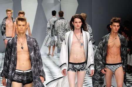 Las cinco claves para entender como será la moda de la Primavera-Verano 2011