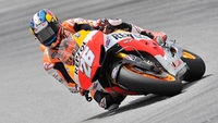 Dani Pedrosa comienza mandando de nuevo en los segundos test de Sepang