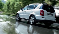 Primera imágen oficial del nuevo SsangYong Rexton