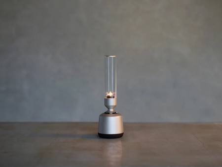 El nuevo altavoz de Sony promete un sonido "cristalino" mientras ilumina la habitación