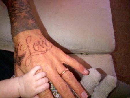 Oig, David Beckham, Harper y el amor