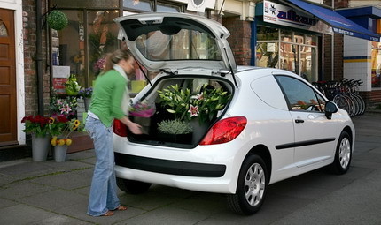 Peugeot 207 versión comercial