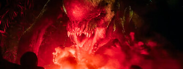 Spielberg ha tratado de explicarte que los dinosaurios son el cine, pero ha tenido que venir el gigantesco mutante de Jurassic World: Rebirth para que lo veamos claro