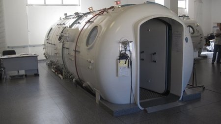 La cámara hiperbárica en la que se trato Randy