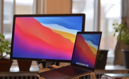 スクリーン付きMac