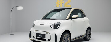 El auténtico smart ha vuelto. Sigue siendo igual de ingenioso, práctico y manejable. Y ahora cuesta menos de 20.000 euros