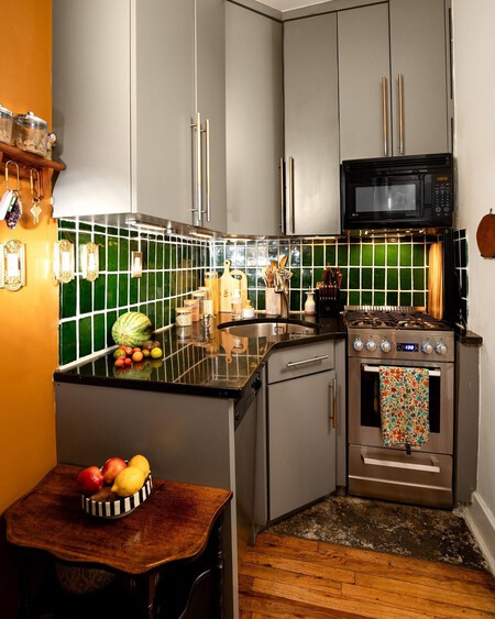 Duves Creative Purchased This 400 Ish Square Foot Studio Apartment In Manhattan Two Years Ago 1