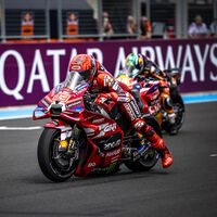 Marc Márquez ha vuelto. Le birla la pole a Pedro Acosta por media décima y demuestra que en Hungría puede ganar 