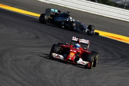 Fernando Alonso saldrá séptimo con una dura carrera por delante