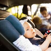 Nueve consejos para viajar en coche con bebés y niños esta Semana Santa