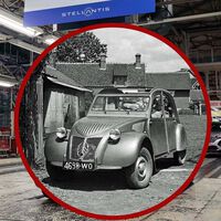 Stellantis quiere copiar a Renault y revivir el Citroën 2CV para tener su propio coche eléctrico con diseño neoretro. Sería mucho más barato que el Renault 5