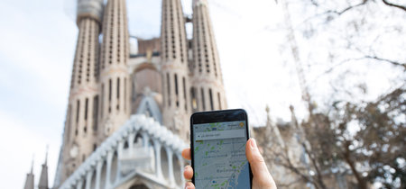Uber vuelve hoy a Barcelona: la cronología de sus idas y venidas desde 2014 a 2018