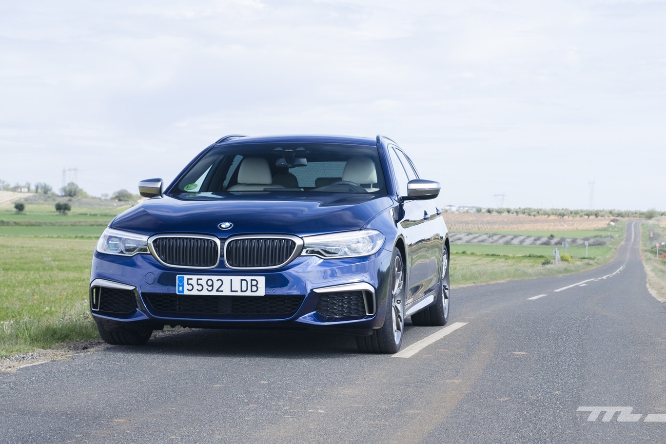 Probamos el BMW M550d xDrive Touring: 400 CV y cuatro turbos para un ...