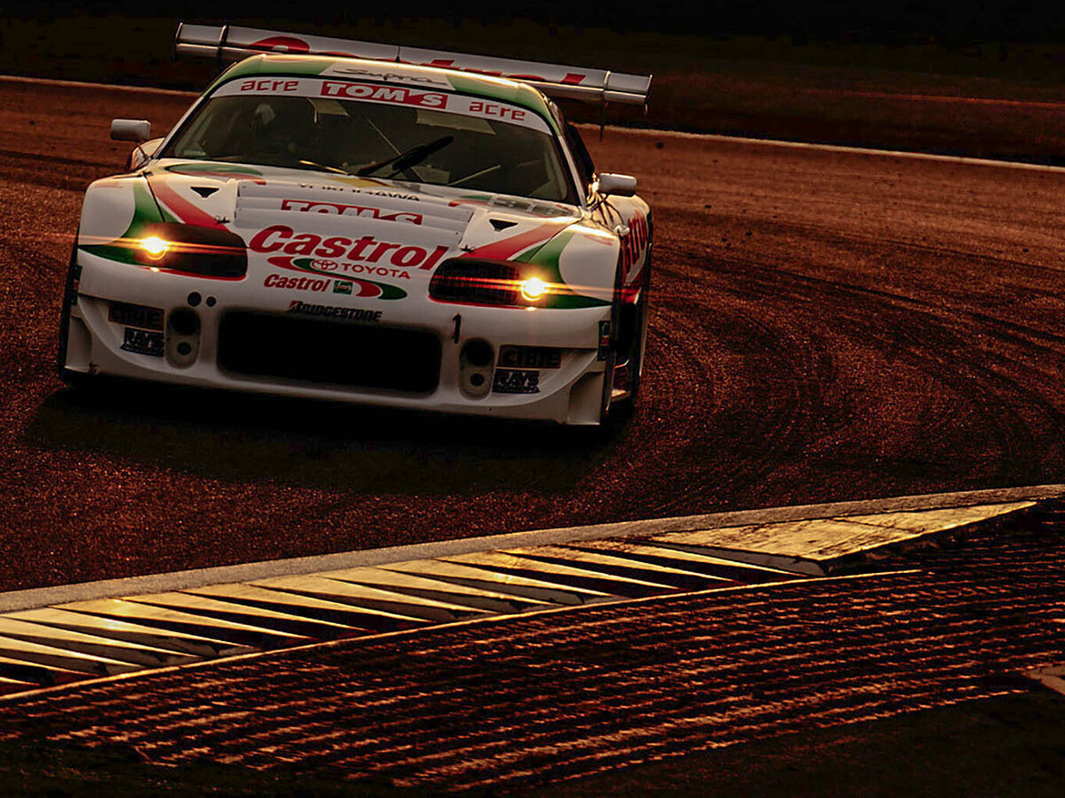 CASTROL TOYOTA TOM'S SUPRA GT ボディ×2 Toyota Castrol TOM'S SUPRA