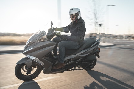 Mitt 125 Gt Max 2022 001