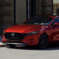 El Mazda 3 Hatchback 2024 ya tiene precio en México: todas las versiones ganan equipamiento