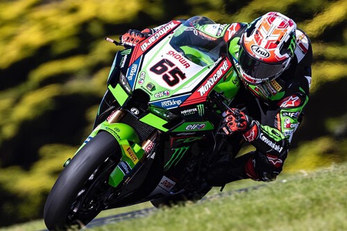Jonathan Rea dice adiós a la crisis ganando una carrera loca en Australia con lluvia y paradas en boxes