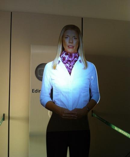 Hologramas para informar a los pasajeros en los aeropuertos de Nueva York