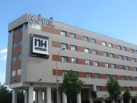 Y el premio muévete verde 2011 es para... NH Hoteles