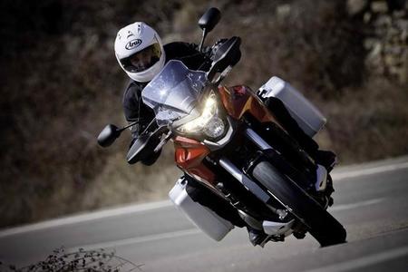 Maletas y top case gratis al adquirir una Honda Crosstourer con la garantía HondaPlus