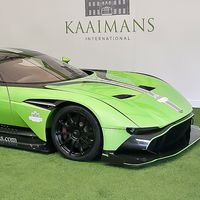 ¡Hola, especulación! Los Aston Martin Vulcan usados ya son más caros que un Valkyrie nuevo