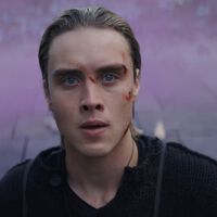 Los juegos del hambre: Amanecer en la cosecha acaba de enseñar su segundo tráiler y Haymitch ya no parece el mismo 