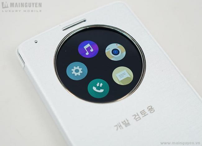LG QuickCircle
