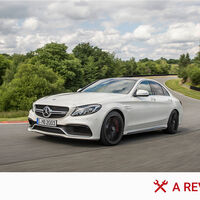 El Mercedes-AMG C 63 ha perdido el 70% de su valor desde que salió y cuesta hoy lo mismo que un CUPRA Formentor híbrido. ¿Todavía quieres ese SUV?  