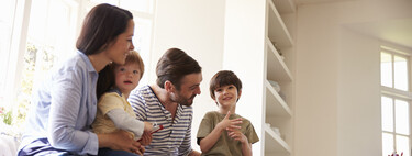 Los 10 grandes errores que cometen los padres al intentar aplicar la crianza positiva con sus hijos 