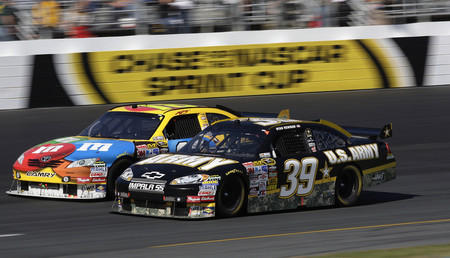 Así es la parada en boxes de la Nascar