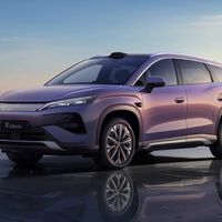 Este BYD eléctrico consiguió más de 20,000 pedidos en 20 días: su secreto es su precio y que su batería puede recargarse en 5 minutos 