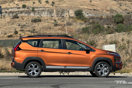 Mitsubishi Xpander 9