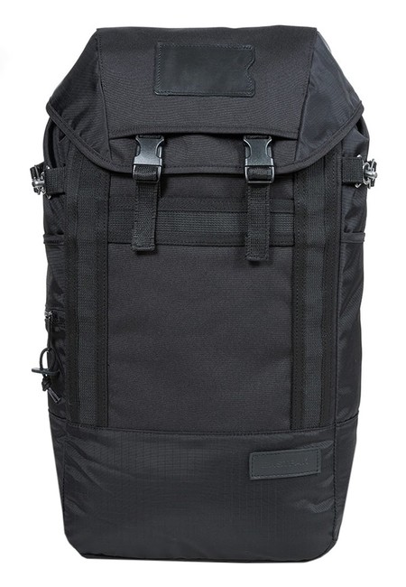 55% de descuento en la mochila de Eastpak Bust Merge en zalando: ahora  44,95 euros con envío gratis