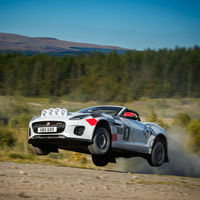 Jaguar celebra sus éxitos del pasado con un F-Type preparado para rally