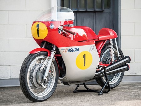 Se van a pagar 250.000 euros por esta preciosa MV Agusta de Agostini, ¡y no es la original!