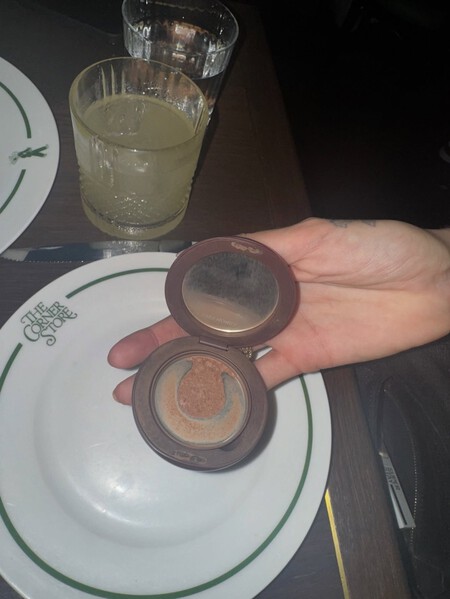 Fotografias Anti Ia Feas Instagram Nueva Tendencia Moda Belleza