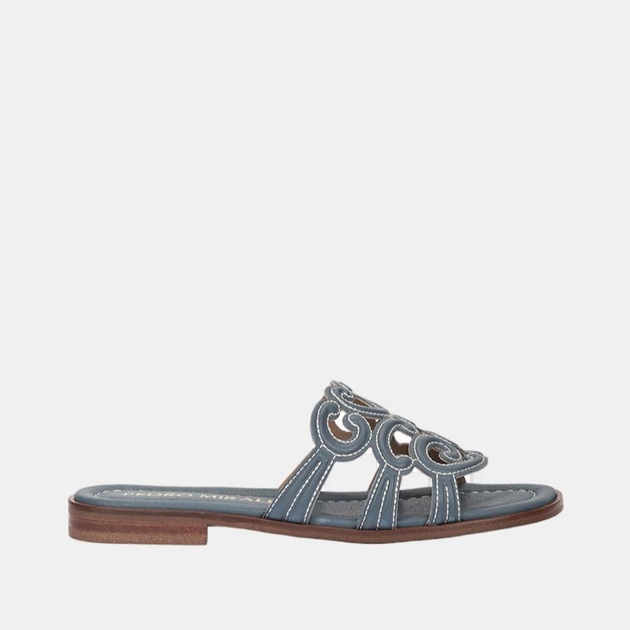 Sandalias planas de mujer de piel Azul Pedro Miralles

