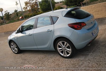 Opel Astra 1.4 Turbo, prueba (conducción y dinámica)